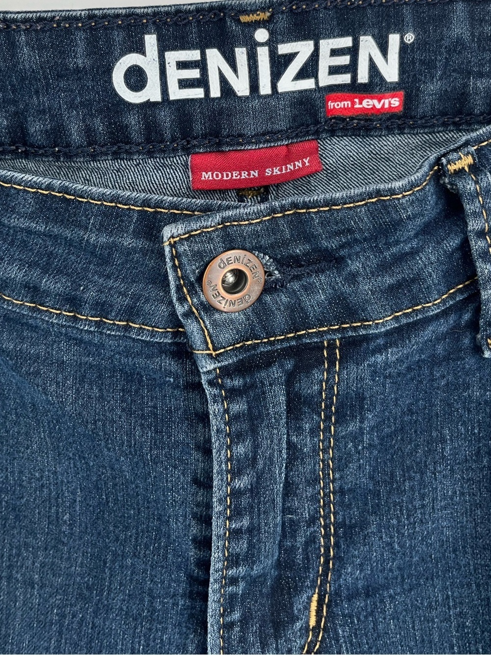 Denizen Levi's Modern Skinny Jeans Women’s Size 8 in Dark Wash Blue - Picture 5 of 15